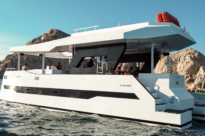 Catamaran - Luxury Private Tour - Lovers Beach and Divorce Beach narration while you cruise by