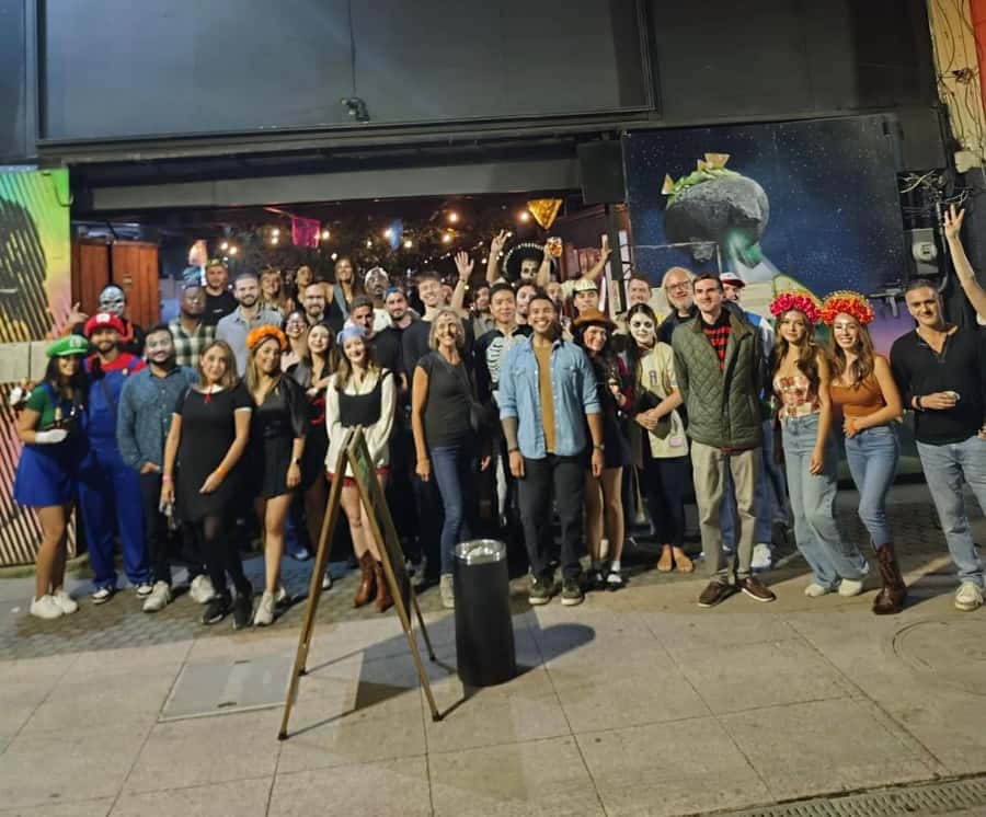 CDMX Pub Crawl: Guided Pub Crawl with Party Games - Party games, social energy, and why the vibe is part of the deal