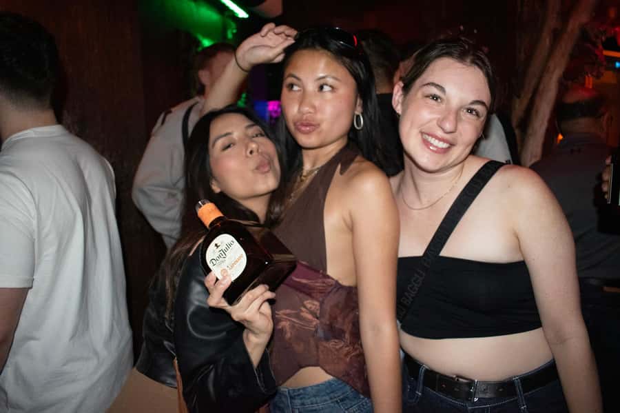 CDMX Pub Crawl: Guided Pub Crawl with Party Games - What to know before you book, without the fine print overload