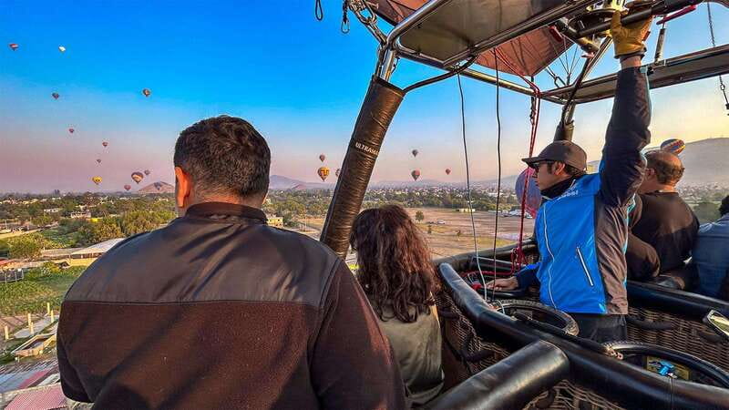 CDMX: Teotihuacan Balloon Flight with Optional Pyramids Tour - The Sunrise Balloon Ride Over Teotihuacan: What You’ll Actually See