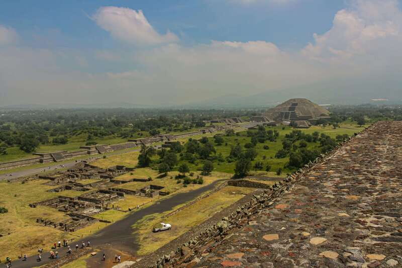 CDMX: Tour of the ruins of Teotihuacan, Tlatelolco, and Guadalupe - The Mexican fiesta finish: party energy after the museums
