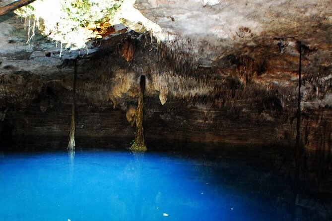 Cenote La Noria Tour + Jewelry Shopping Tour + Tequilera - Jewelry shopping and tequila tasting, how to get the best experience without overspending