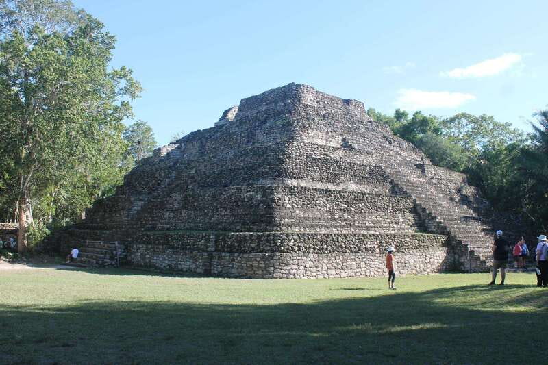 Chacchoben Maya Ruins & Mexican Lunch at the Beach (Combo) - Mahahual Beach Lunch and Drinks: included, but check what “included” means for you