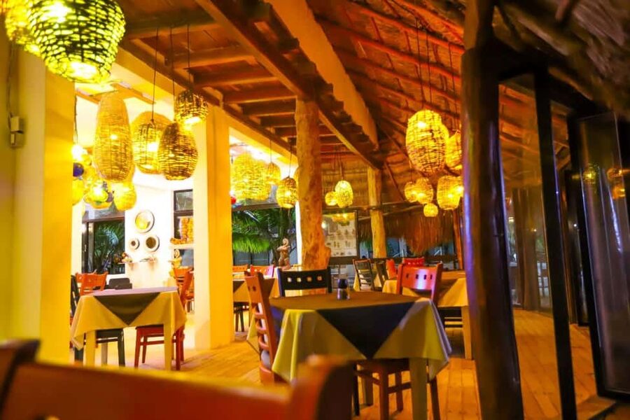 Chacchoben Maya Ruins & Mexican Lunch at the Beach (Combo) - What to Bring, What to Skip, and Who This Fits Best
