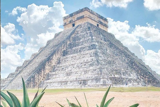 Chichen Itza and Cenote Mayan Experience Tour - Valladolid Free Time: A Short Walk in a Real Town