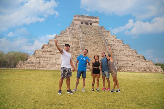 Chichen Itza by Van: Reduced Group, Tour Guide, Fast Trip & Lunch - What Reduced-Group Really Means in the Van (And On Arrival)