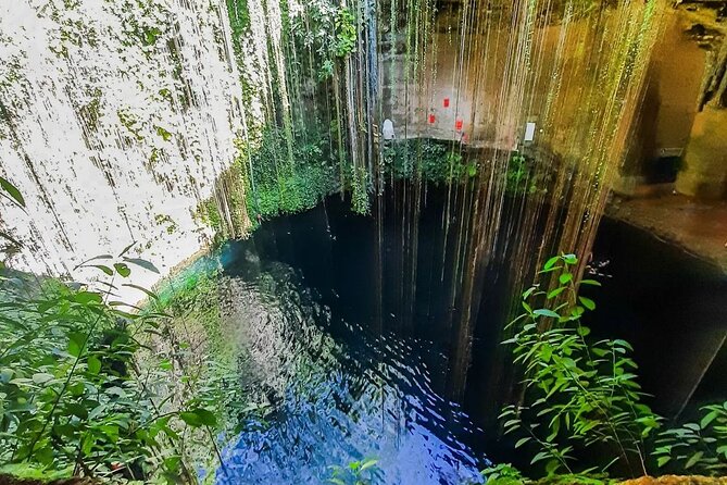 Chichén Itzá, Cenote Suytún & Cenote Ik-kil Expedition - Valladolid downtown: a quick walk, not a full town day