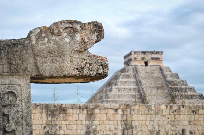 Chichen Itza Classic Tour - How the Day Actually Feels from Cancun (Pickup, Order, and Waiting)