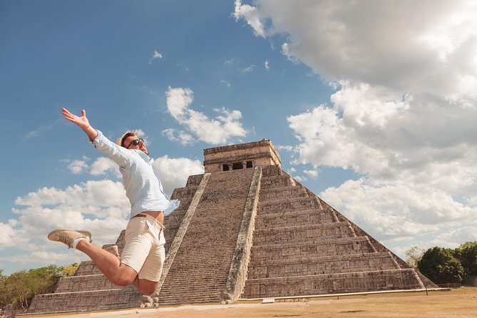 Chichen Itza Deluxe Guided tour with lunch - The rhythm of a 12 to 14 hour day