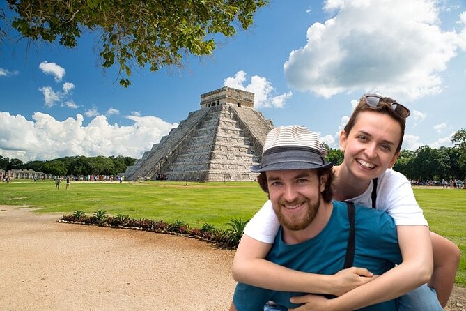 Chichen Itza Exclusive Tour, Cenote, Magical Town & Buffet - Buffet lunch: where the included value shows
