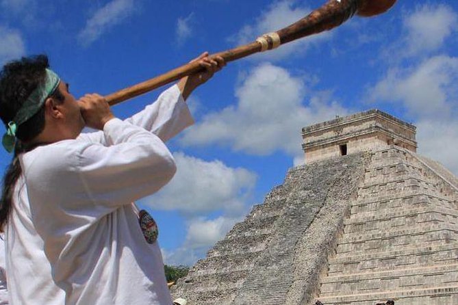 Chichen Itza Free Tours with Cenote Experience in Mexico - First stop: Cenote time at Chichikan, with locker and life-jacket rentals