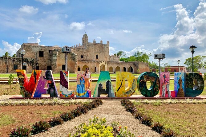 Chichen Itza Ik kil and Suytun Cenote Tour from Cancun - Cenote Ik Kil: the classic swim with 40-meter depth and big open-air drama