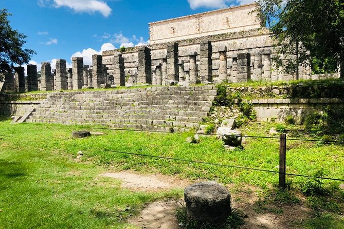 Chichén Itzá Premium Cenote y valladolid Day Tour - Lunch timing and what’s included in the buffet