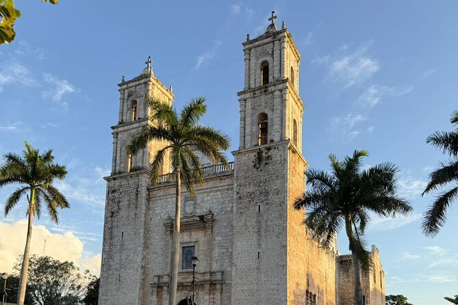 Chichen Itza tour with Cenote and Valladolid for the best price - Cenote Saamal: a refreshing hour with required life jackets