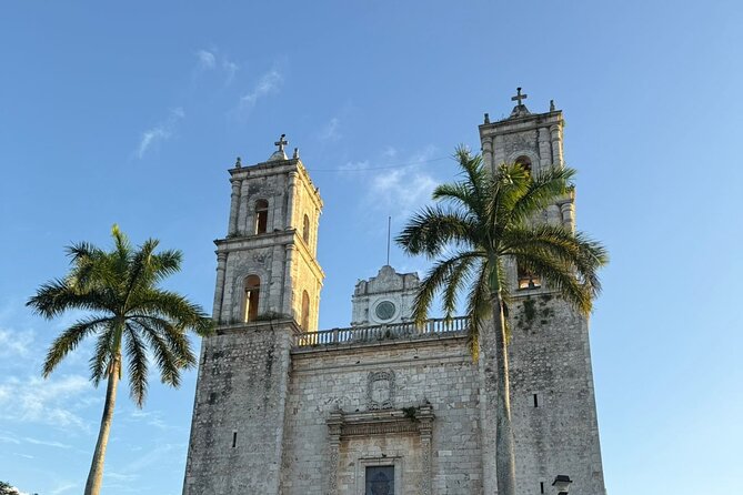 Chichen Itza tour with Cenote and Valladolid for the best price - Lunch and the shop stops: where the day can feel less fair