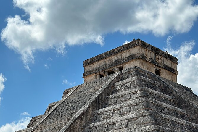 Chichen Private Experience - Valladolid in One Hour: Walk Smart, Eat Well