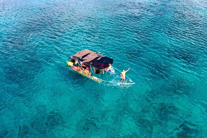 Clearboat in Cancun + Refreshments !! - Transparent Boat in Cancun: what you are actually buying