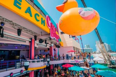 Coco Bongo Beach Club Cancun