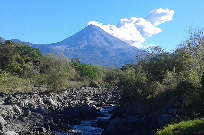 Colima Volcano Cultural Tour: Coffee Plantation, Hacienda and Comala Magic Town - Lunch with one drink, the part people forget to plan for