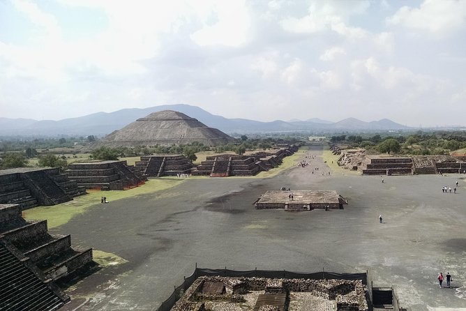 COMBO - Guadalupe Shrine & Teotihuacan Pyramids + Taxco (2 days) - Taxco and Puebla in one long day: Santa Prisca plus UNESCO tilework