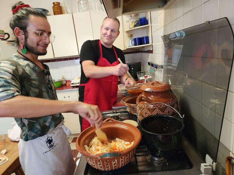 Coyocán: Market Tour and Cooking Class - The market walk: where food meets culture and small food science