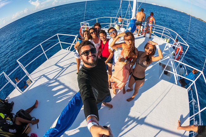 Cozumel Catamaran Snorkeling Tour & lunch - Drift snorkeling over Palancar Reef: what you should expect