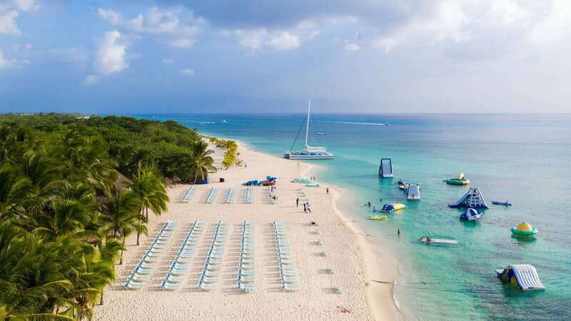 Cozumel: El Cielo, Palancar Reef, and Beach Party with Food - El Cielo sandbar, shallow water fun with starfish in the mix