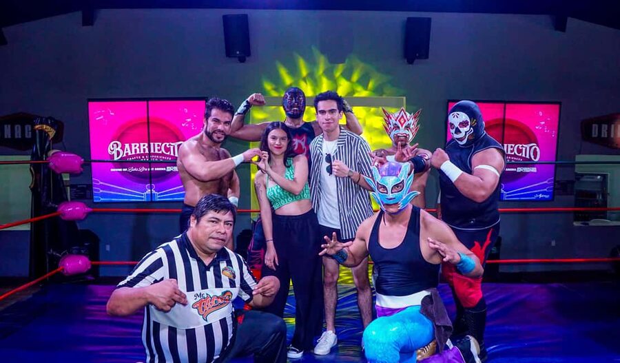 Cozumel Lucha Libre Experience! Meet & Greet Package - Arrival and the Welcome Margarita Moment