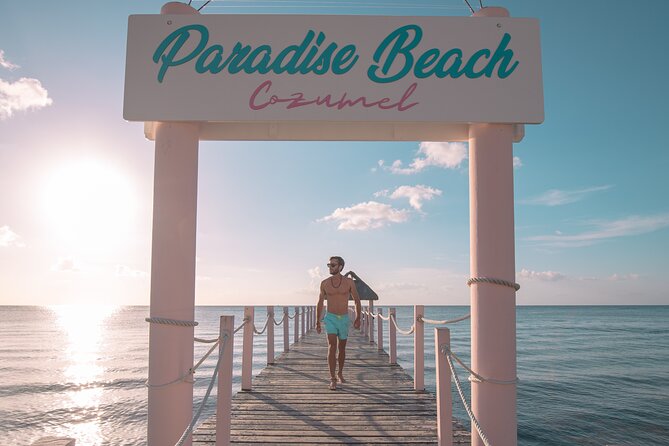 Cozumel: Paradise Beach Club All-Inclusive Day Pass - Lunch and the open bar: what unlimited feels like in real life