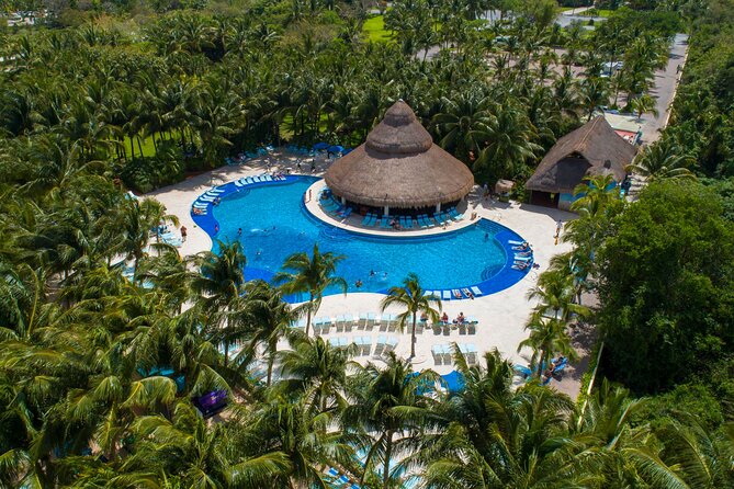 Cozumel: Paradise Beach Club All-Inclusive Day Pass - Things that cost extra, and how to avoid surprise charges