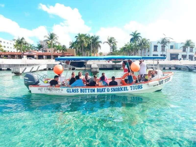 Cozumel: snorkeling on reefs + visit to "El Cielo" - El Cielo sandbar: starfish at arm’s length and manta rays if you’re lucky
