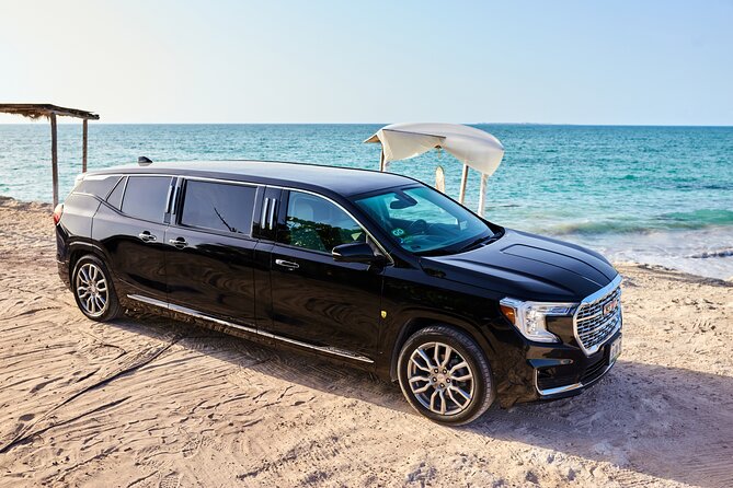 Deluxe GMC Limousine from Cancun Airport to Puerto Morelos - The 30-Minute One-Way Ride to Puerto Morelos, Without Stops