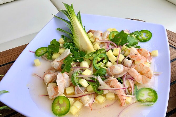 Deluxe Private Boats - 40 ft Catamaran - Food and drinks on board: the part that makes it feel like a treat