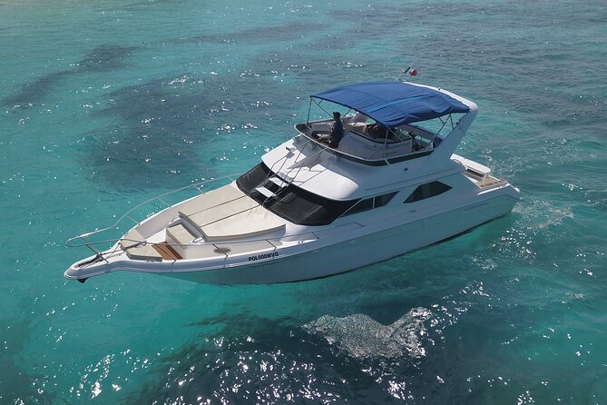 Deluxe Yacht 48FT with FlyBrige Rental in Cancun - The Water Gear You Actually Use: Snorkeling, Paddle Board, Lily Pad