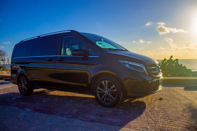 Departures in Mercedes Benz from Playa Mujeres to Cancun Airport - Pickup Timing: The 2.5-hour rule that actually helps
