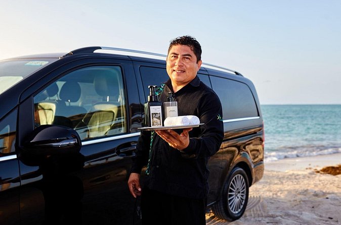 Departures in Mercedes Benz from Playa Mujeres to Cancun Airport - Who this transfer is perfect for