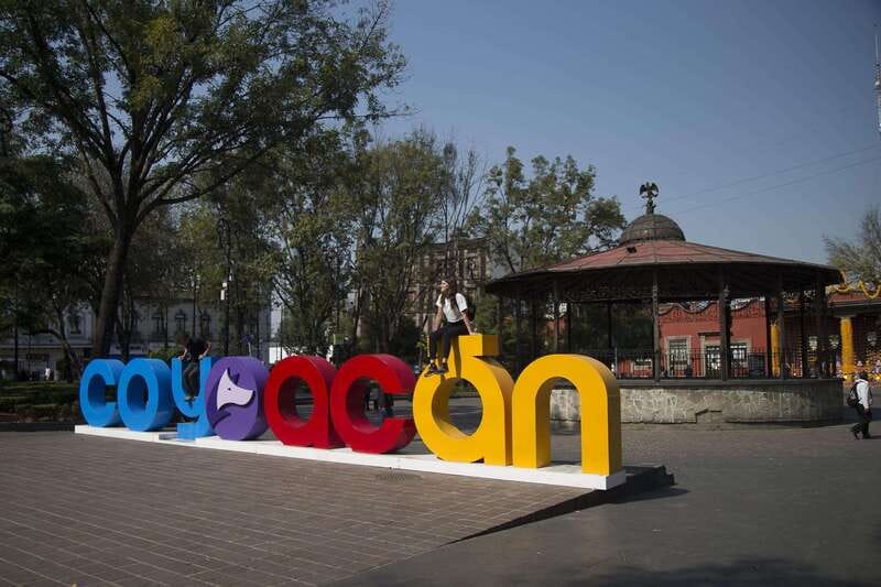 Discover Xochimilco and Coyoacán: Tradition, Music, Culture - Three-Course Lunch in Coyoacán, With Drinks Left for You