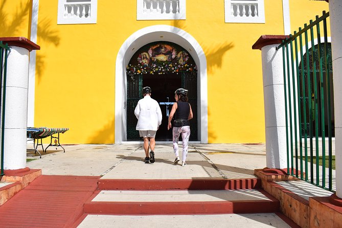 E-Bike City Tour though Cozumel & Taco Tasting Tour - Stop-by-stop: Iglesia de San Miguel to Cozumel Park