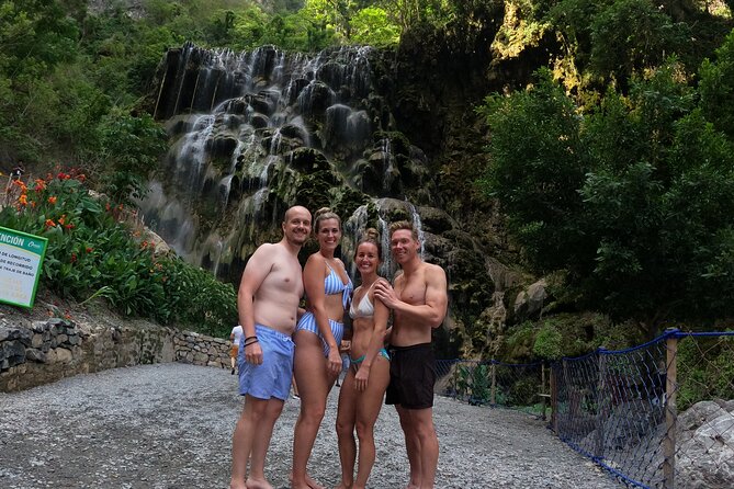 Early & Express Tolantongo Hot Springs - Breakfast Inside the Park: Helpful Break, But Plan Your Stomach