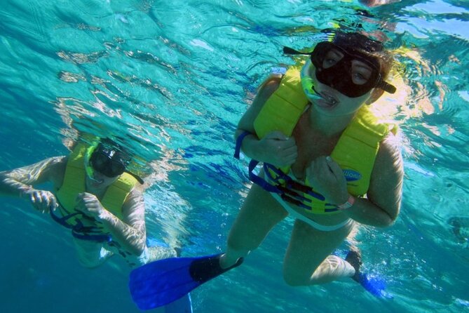 Exciting Speedboat & Snorkeling Tour in Cancun Lagoon! - Price, Docking Fees, and the Tip Reality on Arrival