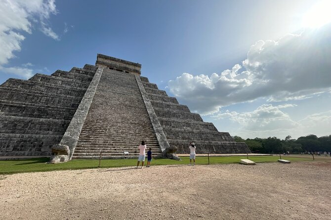 Exclusive Guided Tour: Chichen Itza - Cenote Ik Kil -Valladolid - Cenote Ik Kil: swim time, platforms, and the sacred-water vibe