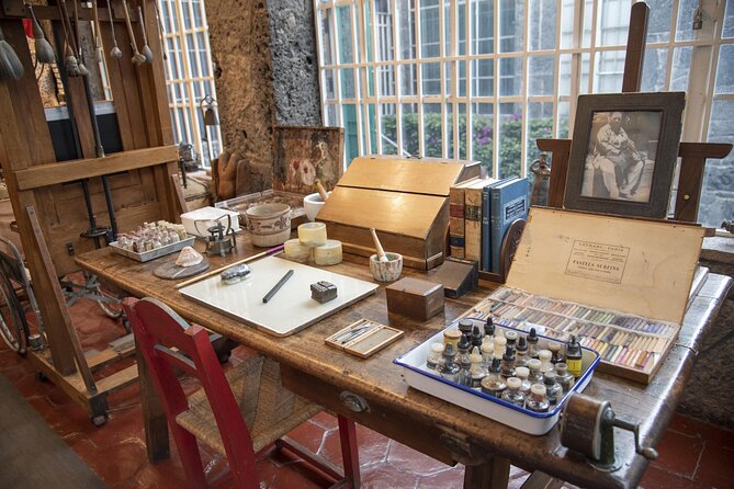 EXCLUSIVE TOUR Frida Kahlo Museum - SMALL GROUPS - Coffee and Bread Options: What You Actually Get, and What to Choose