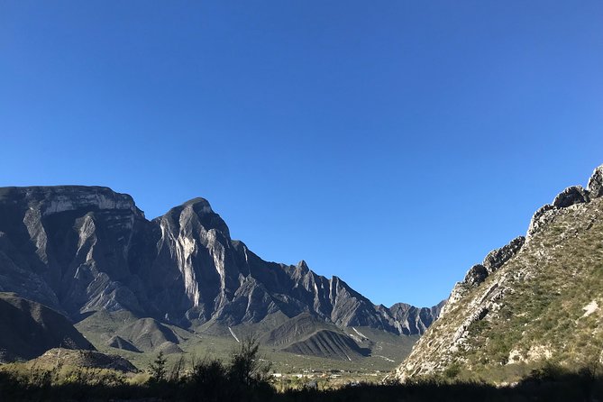 Explore La Huasteca Canyon (Group/Private) - Getting to Parque La Huasteca: the drive is part of the show