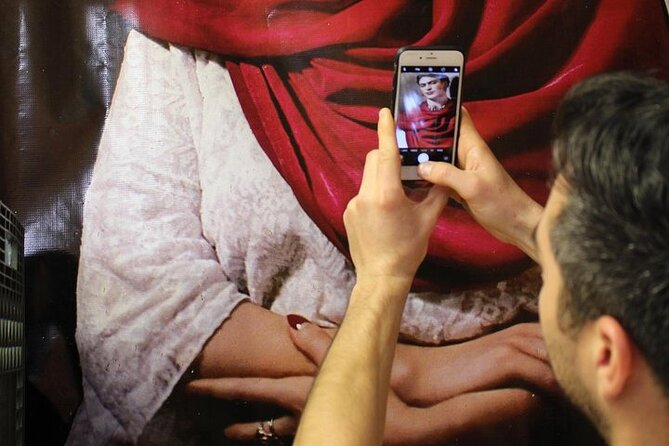 Frida Kahlo VIP [Museum Tickets Included] Walk, Markets & Churros - Jardín Centenario and San Juan Bautista Church: Art Plus Architecture in One Walk