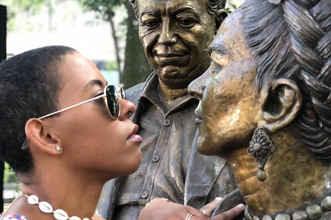 Frida Kahlo VIP [Museum Tickets Included] Walk, Markets & Churros - Should You Book This VIP Frida Kahlo Neighborhood Tour?