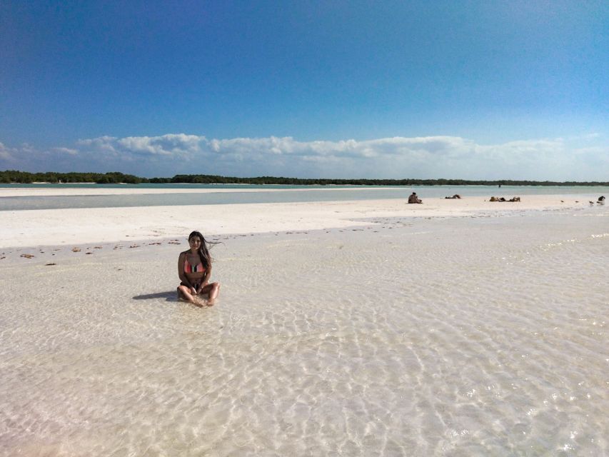 From Cancun or Puerto Morelos: Holbox Boat Tour with Lunch - Isla Holbox Free Time: Make the Two Hours Count