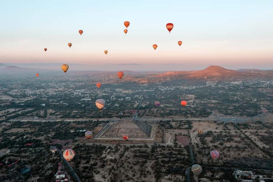 From CDMX: Teotihuacan Hot Air Balloon Ride & Optional Tours - Getting There From CDMX: Transfers That Feel Long, But Work