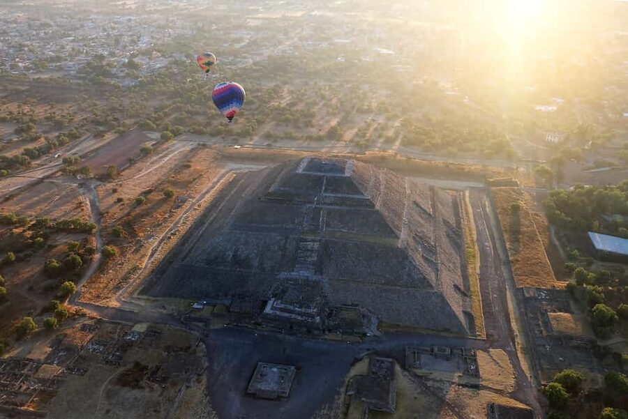 From CDMX: Teotihuacan Hot Air Balloon Ride & Optional Tours - Teotihuacan on the Ground: Seeing the Pyramids Up Close