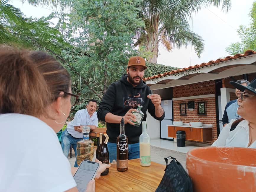 From Guadalajara: Tequila Town and Cantaritos El Guero - Picking up in Guadalajara, then getting to El Arenal
