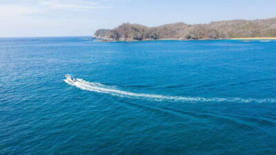 From La Crucecita: Private Huatulco 7 or 5 Bays Boat Trip